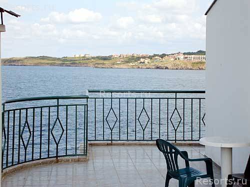 Amon Ra Hotel 9
